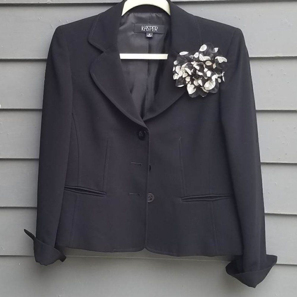 Kasper Black Poly Jacket with Black White flower Accent Size 8
